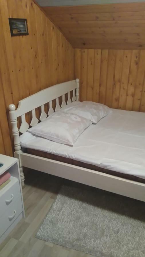 Kuke Holiday Home Muratsi Buitenkant foto